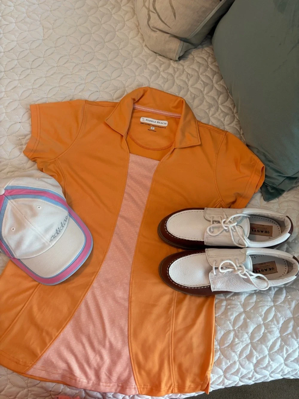 Pebble Beach Golf Polo (M), Adidas Cap, Eastland Golf Shoes 9M Golf Bundle